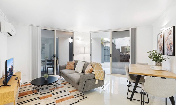 Spring Hill Apartment | Comfy 2-Bed with Pool and Secure Parking