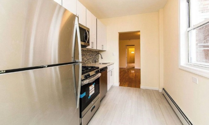 East Flatbush House | Comfy Bedroom in Gorgeous NEW 2 floor House!