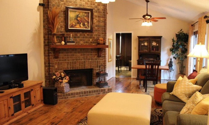 Garland House | Comfy Cozy Affordable Home Away Home