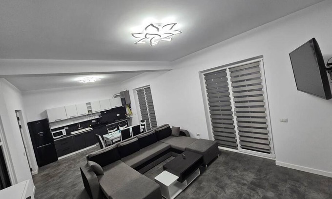 Radauti Apartment | Comfy & Cozy Apartament 2