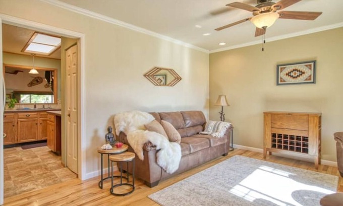 Longmont House | Comfy, Cozy Cabin Feel 3BD/2BA - Colorado Getaway