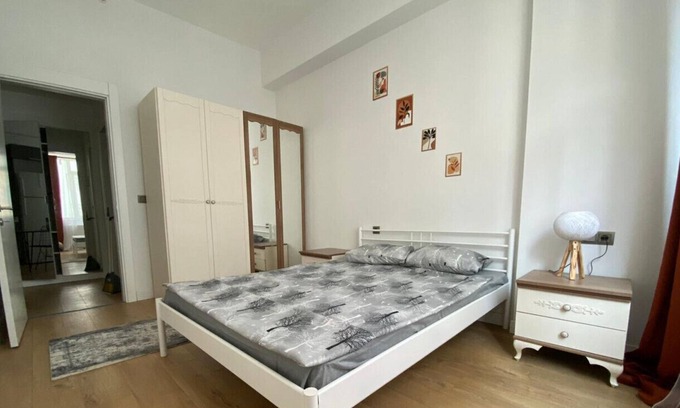 Kadikoy Apartment | Comfy Flat with Central Location in Fikirtepe