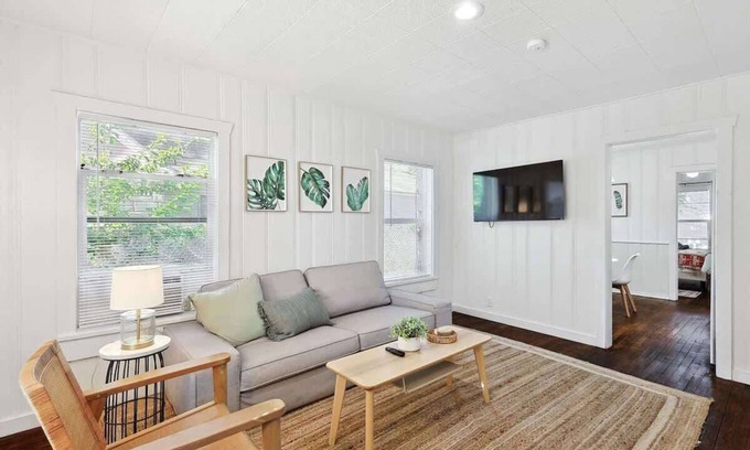 Fort Worth Apartment | Comfy Loft 8min from Downtown FW