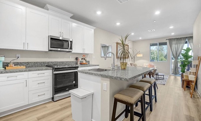West Covina House | Comfy NEW Modern Home for Family | 3BR/3BA