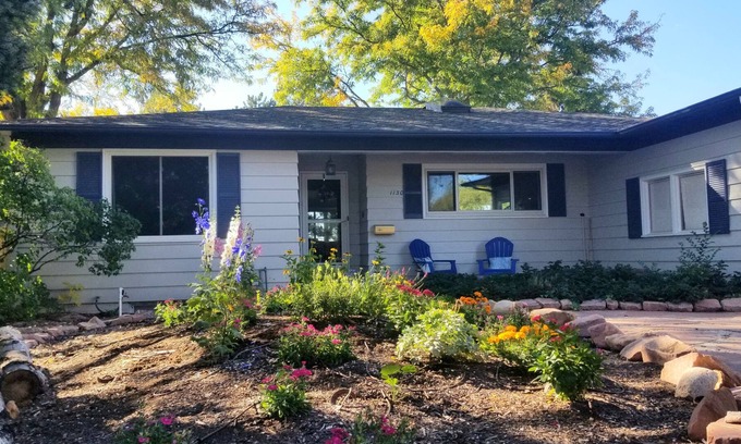 Loveland House | Comfy place to relax and connect, one mile from downtown