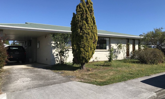 Otaki Beach House | Comfy quiet Otaki Beach house with views to the mountains