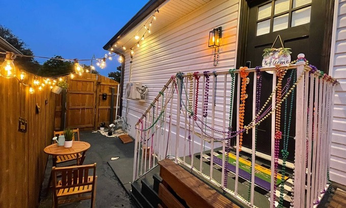 Kenner - Louis Armstrong International Airport Apartment | Comfy studio with a private entrance