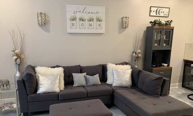Youngsville House | ⭐️⭐️ Comfy Townhome near Youngsville Sports Complex ⭐️⭐️