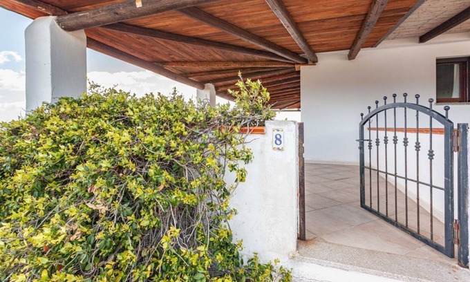Siniscola Apartment | Comino Alto - Appartamento 8 by Rentbeat