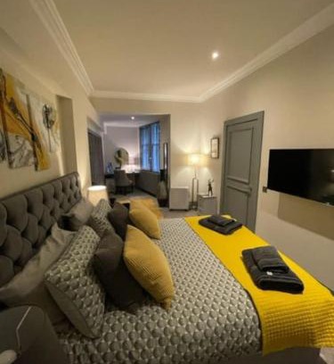 Haymarket Apartment | Complete City Centre Comfort