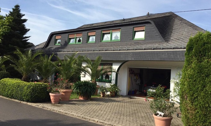 Altstrimmig House | Complete country house for hikers, bikers, cyclists