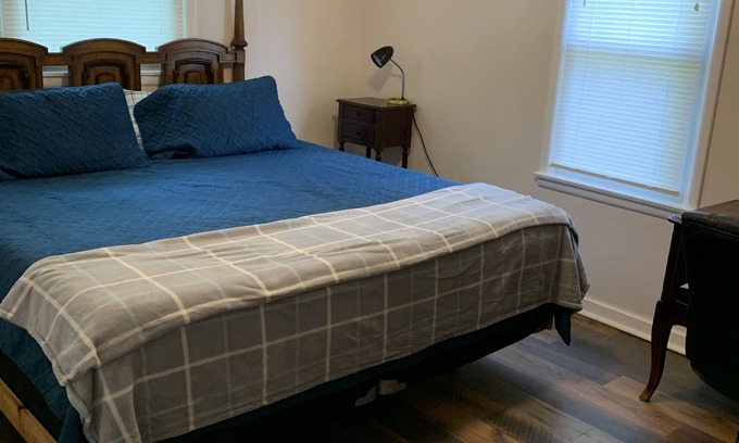 Knoxville House | Completely Remodeled Country Cottage