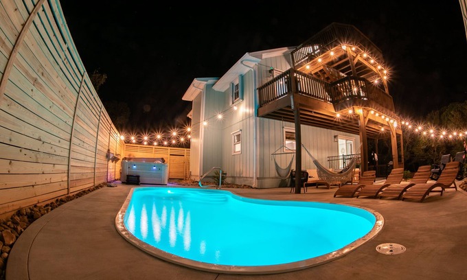 Emerald Isle House | Completely Renovated, Ocean View, Private Heated Pool and Hot Tub!