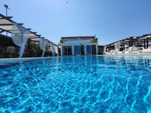 Lozenets Hotel | Complex Exotica