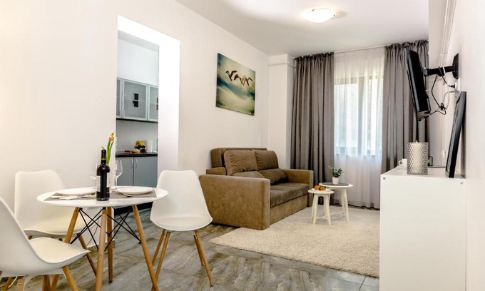 Iasi Apartment | ConceptHT Regim Hotelier