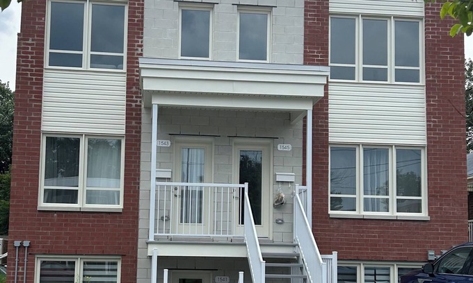 Longueuil Condo | Condo 6 1/2 à Longueuil Près du Pont Jacques-cartier