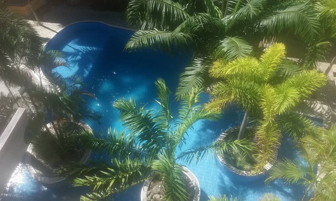 Lance aux Epines Condo | Condo Del Cielo