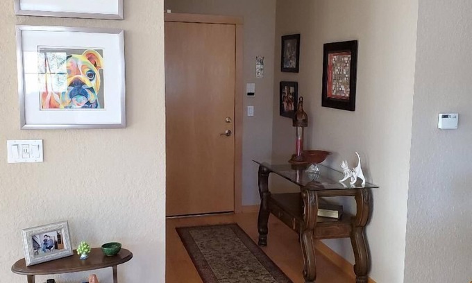 Brewers Hill Condo | CONDO FOR RENT FOR DNC - MKE!