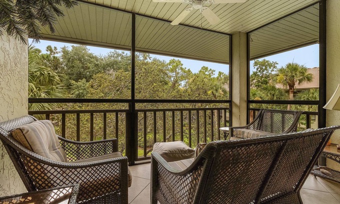 Bonita Bay Condo | Condo in Bonita! 2 Miles to the Beach! Beach Shuttle Included!