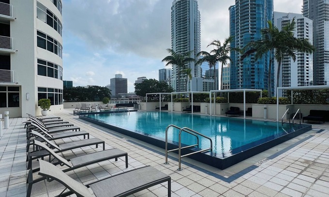 Riverwalk Fort Lauderdale Condo | Condo on New River and by Las Olas Blvd!