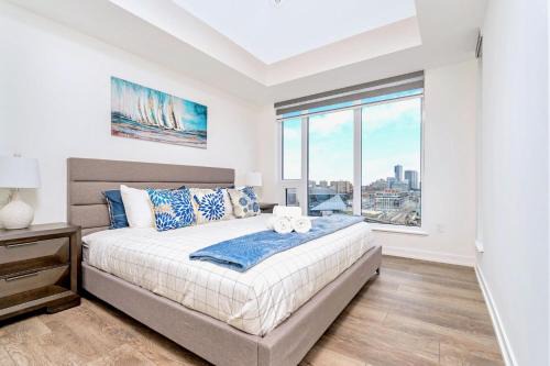 Kitchener Apartment | Condo Unit with Stunning Views & Amenities