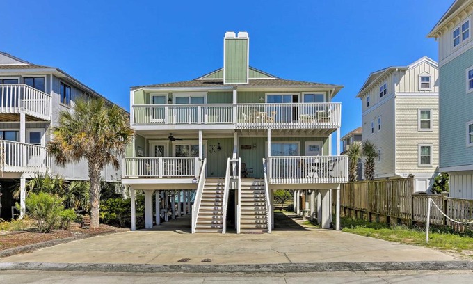 Wrightsville Beach Apartment | Condo with 2 Decks - Steps to Wrightsville Beach!