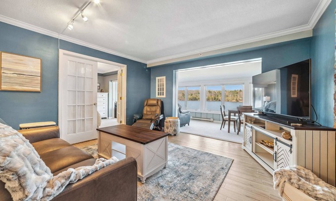 Clam River Condo | Condo with Panoramic views on Clam Lake