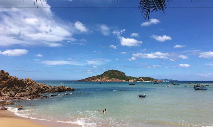 Quy Nhon Hotel | Confetti House