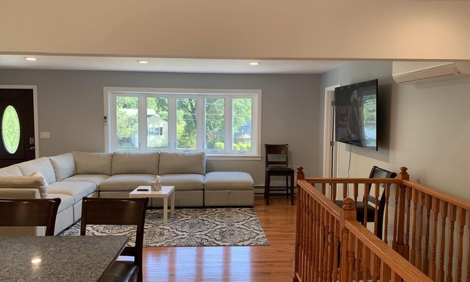 Danbury House | Connecticut Getaway Extended Stay