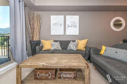 East Kootenay Apartment | Contemporary, Cozy, Pool, Hot Tub, Lake Front