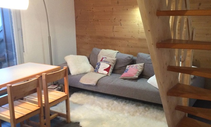 Les Carroz-d'Araches Apartment | Contemporary duplex 200m from the slopes and near the center of the village