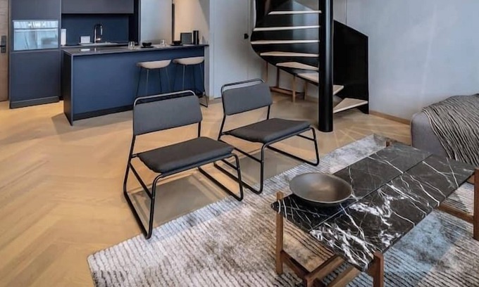 Zapopan Apartment | Contemporary Skyloft with unique style
