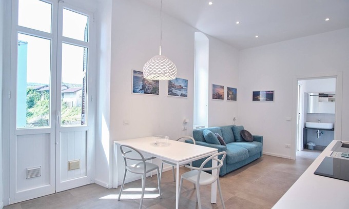 La Spezia Apartment | Contra house, 2 minutes from the station and city center.