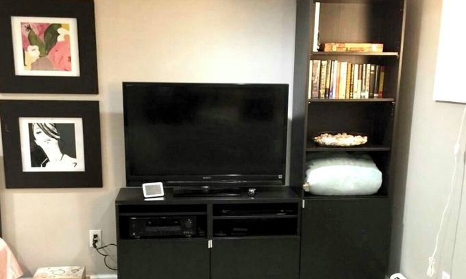 Lodi Apartment | Convenient and Cozy Studio. Close to American Dream, Met Life and NYC.