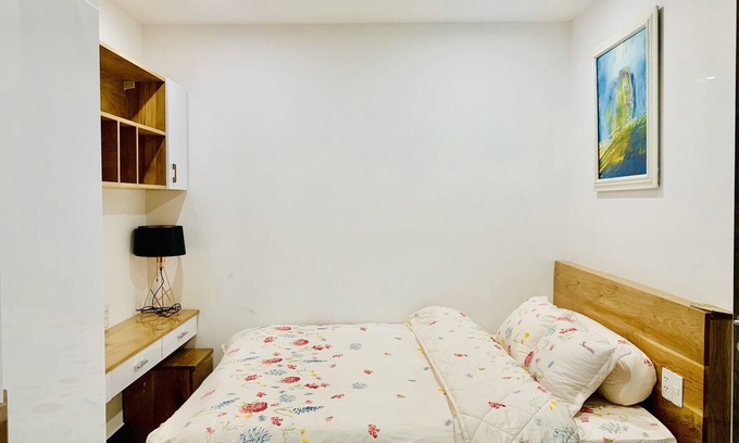Phuong 10 Apartment | Conveniently located near BigC, next to Xuân Hương Lake,