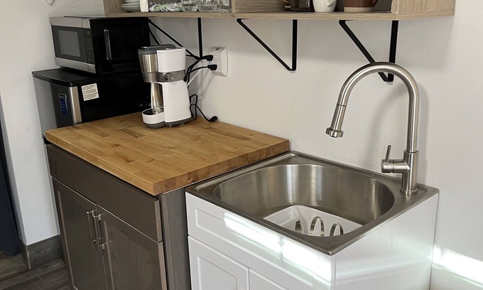 Conover Apartment | Conveniently located Studio apartment in Conover