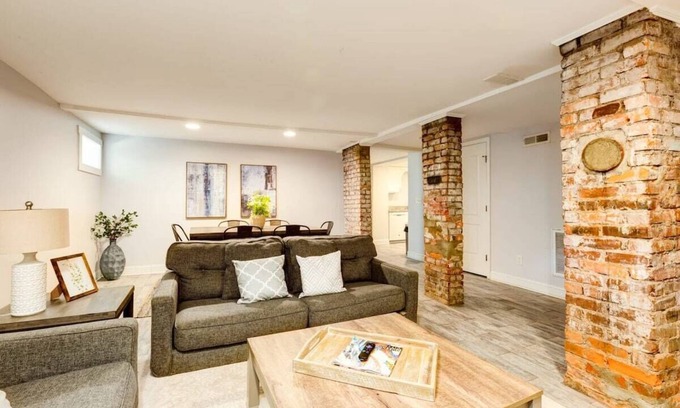 Wesley Heights House | Cool Guest House. Close to Uptown. Walk Everywhere