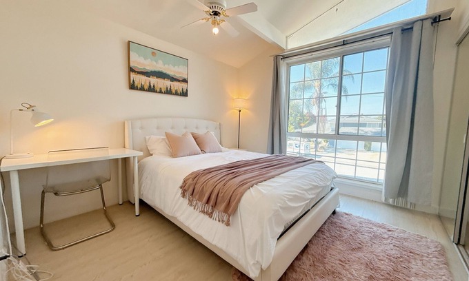 Hacienda Heights House | Cool townhome with AC in Hacienda Heights - 3 bedrooms available