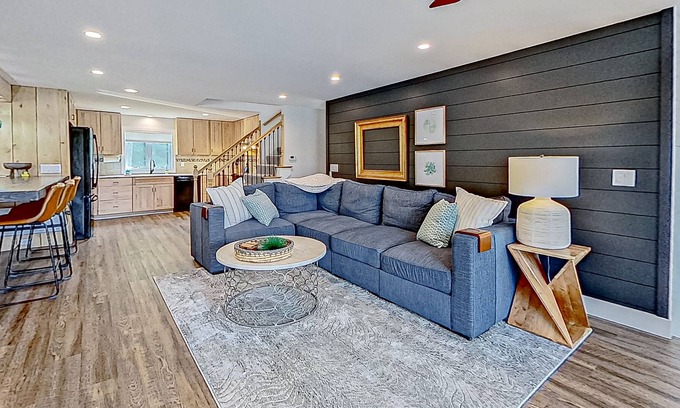 Lochmere House | Coons Point | Dog-friendly lakefront house in Belmont with hot tub & dock