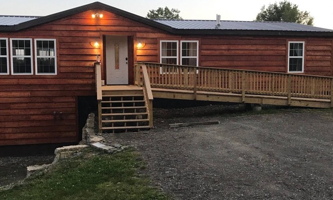 Milford House | Cooperstown Double Play Cabins Ranch Near Baseball