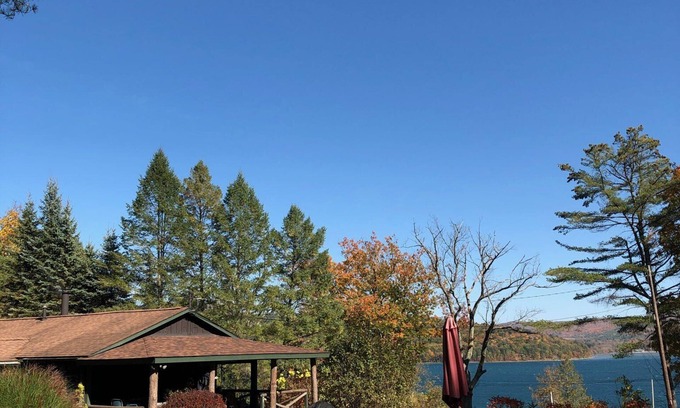 Cooperstown - Otsego Lake House | Cooperstown Lake Cabin Million Dollar Views