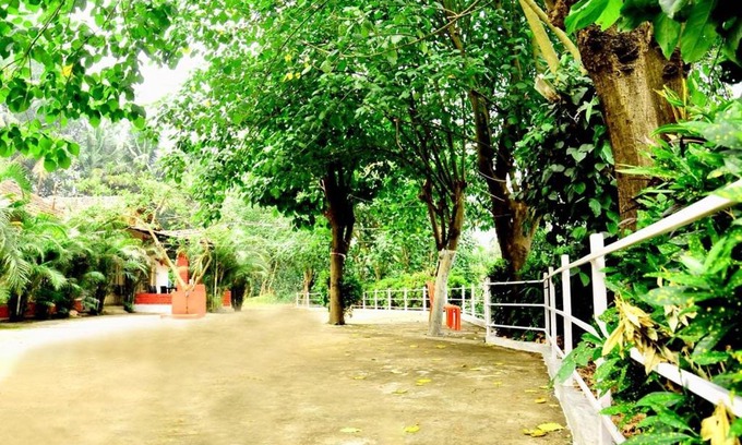 Mahadevpet Hotel | COORG HOTEL AND COTTAGE