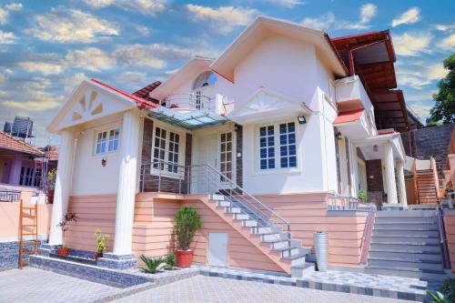 Stuart Hill House | Coorg Lotus Villa