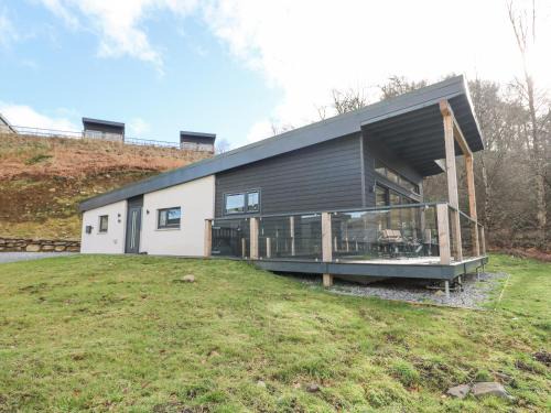 Aberfeldy House | Coorie In