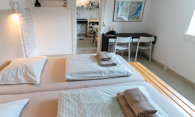 Vanlose Condo | Copenhaguen: Basement apartmentš” Classic Danish villa