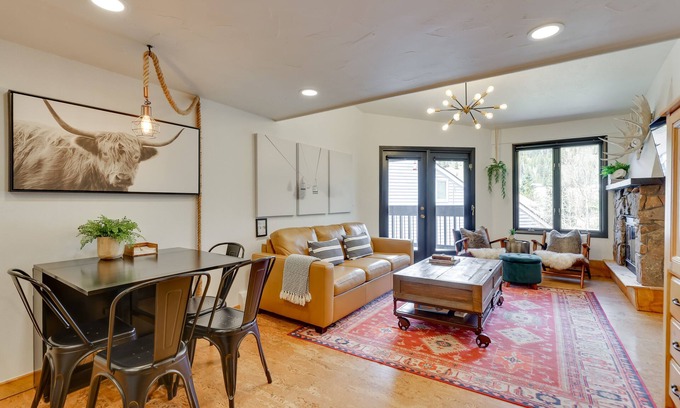 Copper Mountain Village Condo | Copper Mtn Condo w/Pool Access: Ski-In/Walk-Out!