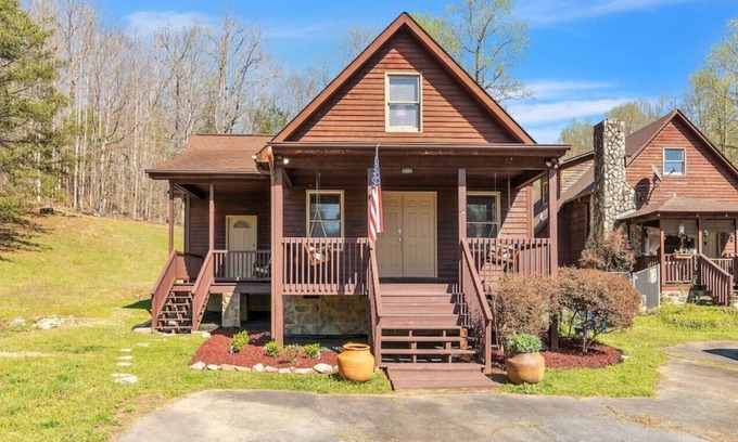 Cleveland Cabin | Copper Valley Retreat 10mn to Jones Gap/Table Rock