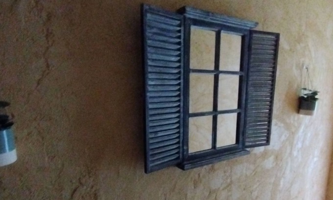La Tour-d'Aigues House | Coquelicot