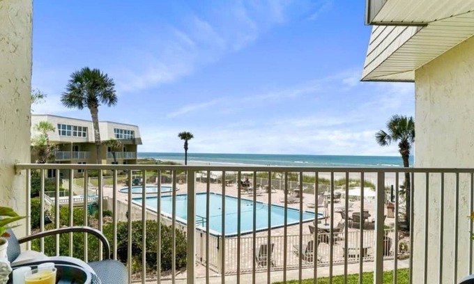Crescent Beach Condo | Coquina B210 "Santorini Sunset” - Steps to the Beach!