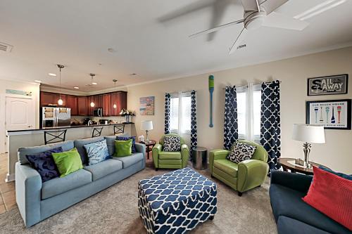 Myrtle Beach House | Corals and Oars